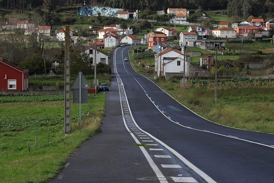 O Concello solicita de novo esclarecer o motivo do retraso das obras das sendas do Couto e Xornes